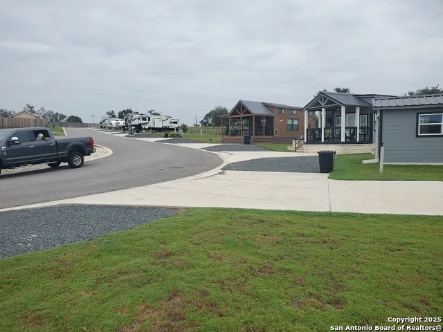 5386 Ranch Road 1376 #10 Fredericksburg, TX 78624
